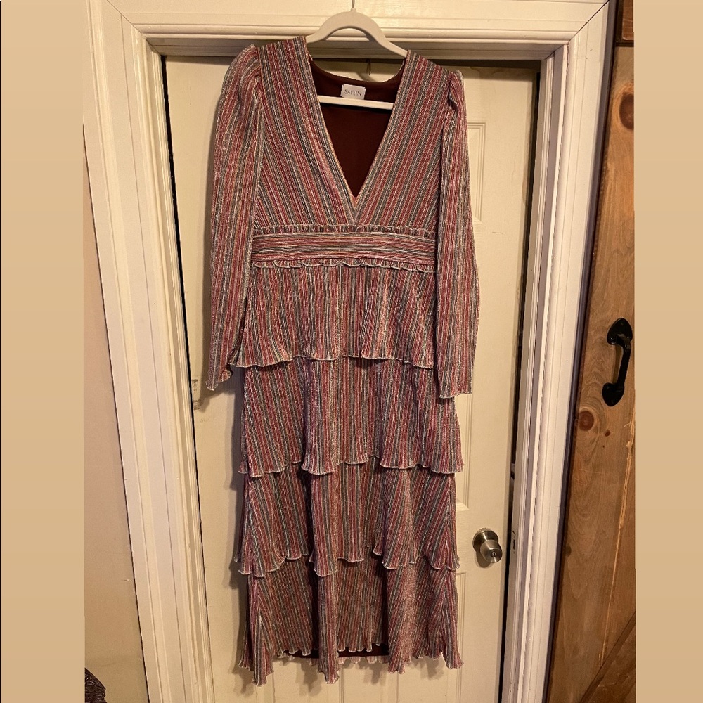 LIKE NEW SAYLOR “ALLISON” LONG SLEEVE DRESS, stunning & sold out online!